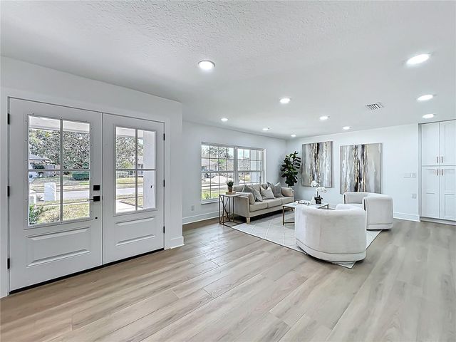 351 WHITE OAK CIRCLE, Maitland, FL 32751