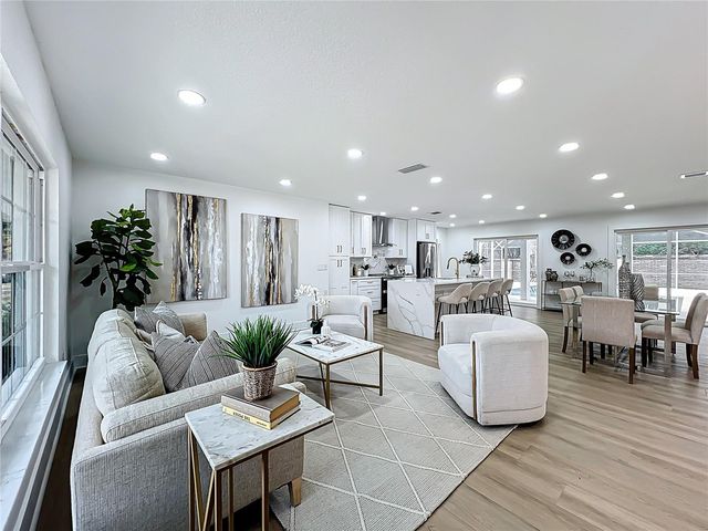 351 WHITE OAK CIRCLE, Maitland, FL 32751