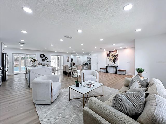 351 WHITE OAK CIRCLE, Maitland, FL 32751