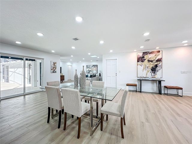 351 WHITE OAK CIRCLE, Maitland, FL 32751