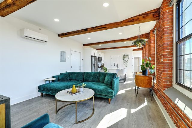 50 Ashburton Street 14, Providence, RI 02904