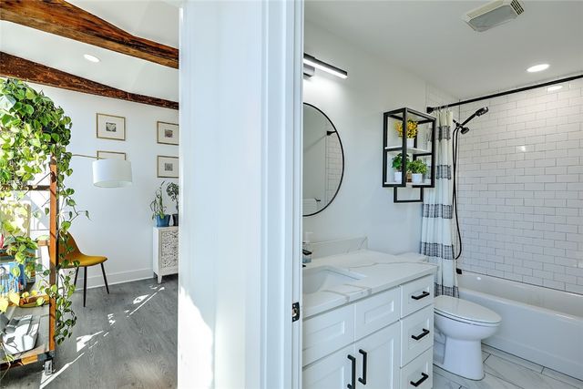 50 Ashburton Street 14, Providence, RI 02904