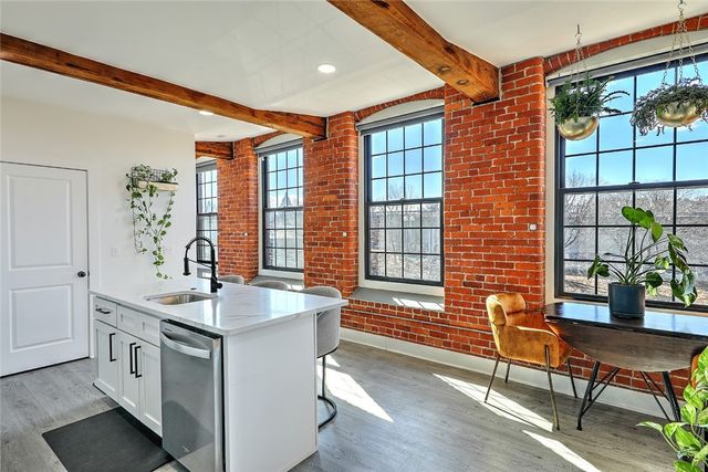 50 Ashburton Street 14, Providence, RI 02904