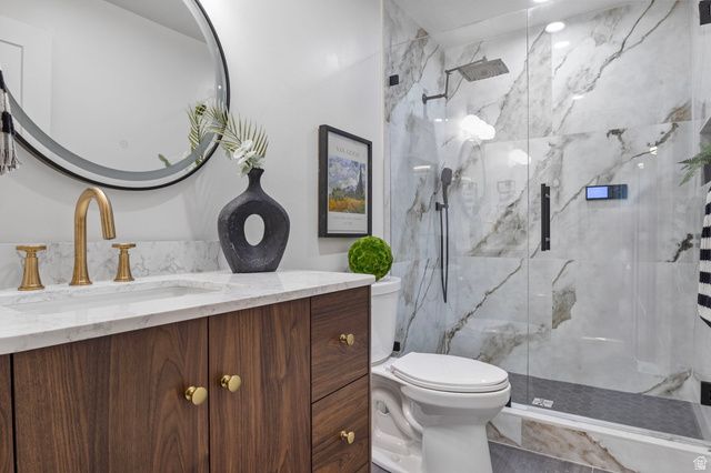 1578 E DELAWARE LN, Holladay, UT 84117