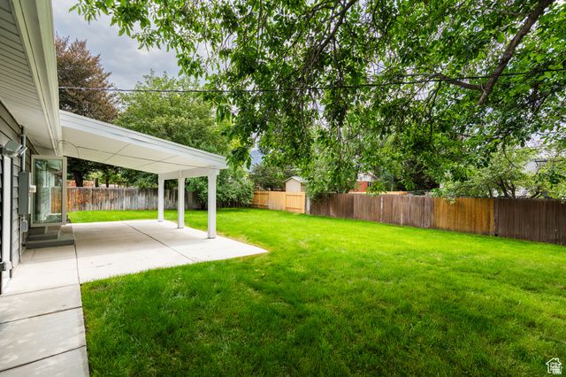 1578 E DELAWARE LN, Holladay, UT 84117