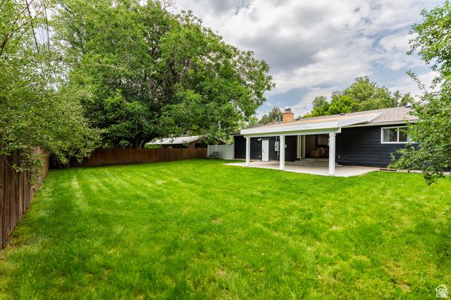 1578 E DELAWARE LN, Holladay, UT 84117