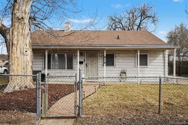 4974 Saint Paul Street, Denver, CO 80216