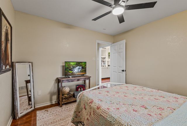 135 Paige Lane, Forney, TX 75126