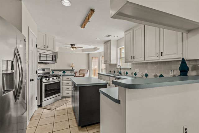 135 Paige Lane, Forney, TX 75126