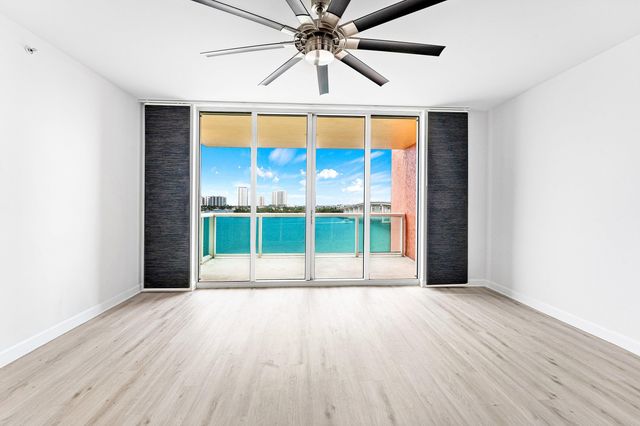 2640 Lake Shore Drive 614, Riviera Beach, FL 33404