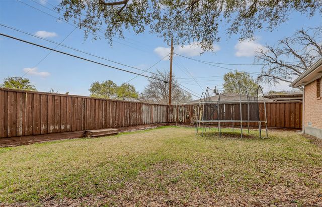 9919 Lakemere Drive, Dallas, TX 75238