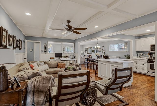 9919 Lakemere Drive, Dallas, TX 75238