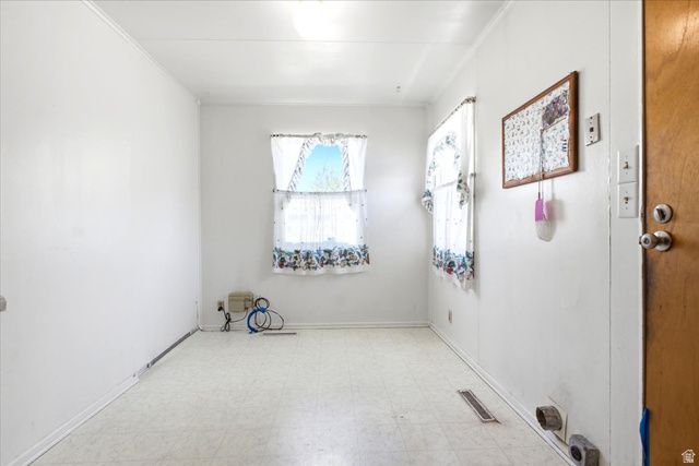 1350 W 1000 N, Salt Lake City, UT 84116