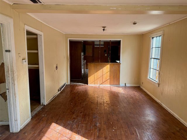 5923 Henderson Avenue, Shreveport, LA 71106