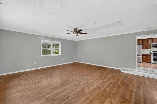 1639 Flowery Branch Road, Auburn, GA 30011