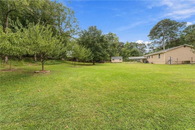 1639 Flowery Branch Road, Auburn, GA 30011
