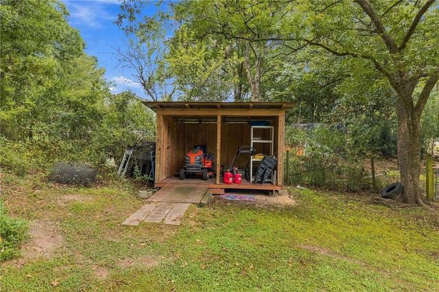 1639 Flowery Branch Road, Auburn, GA 30011