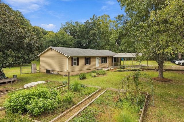1639 Flowery Branch Road, Auburn, GA 30011