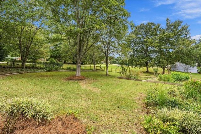 1639 Flowery Branch Road, Auburn, GA 30011