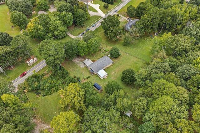 1639 Flowery Branch Road, Auburn, GA 30011