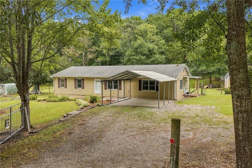 1639 Flowery Branch Road, Auburn, GA 30011