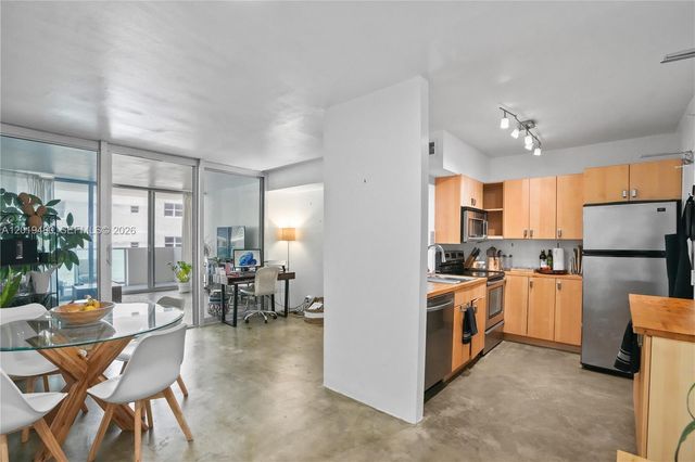 1200 West Ave 819, Miami Beach, FL 33139