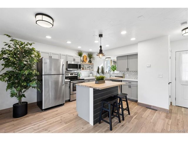 1603 Longbow Ct, Lafayette, CO 80026