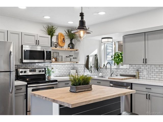 1603 Longbow Ct, Lafayette, CO 80026