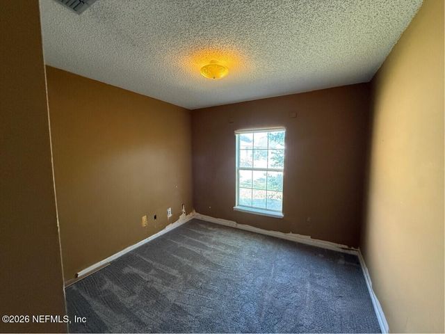 9136 UPSTREAM Court, Jacksonville, FL 32225