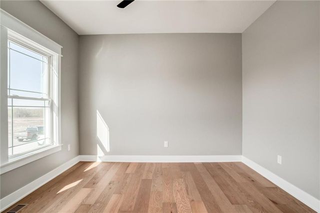 2189 Heritage Court, Liberty, MO 64068