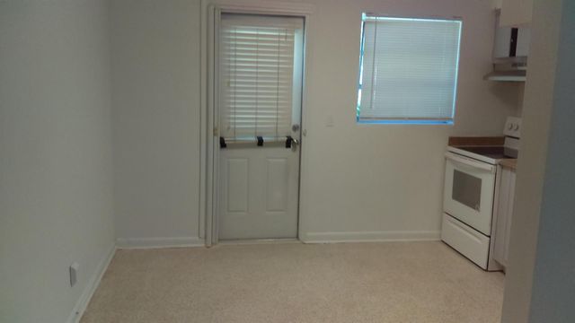 828 PROSPERITY FARMS Road, North Palm Beach, FL 33408