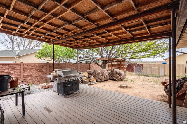 386 W ROSEWOOD CIR, Cedar City, UT 84721