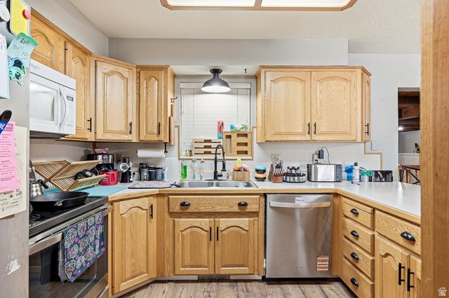 386 W ROSEWOOD CIR, Cedar City, UT 84721