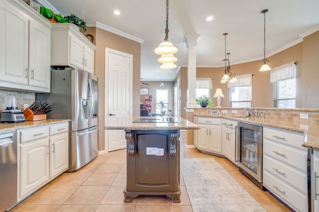 3701 Canyon Pass Trail, Burleson, TX 76028