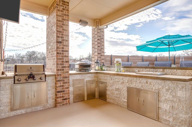 3701 Canyon Pass Trail, Burleson, TX 76028