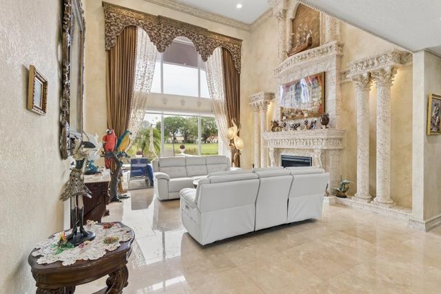 1813 NW 126th Way, Coral Springs, FL 33071