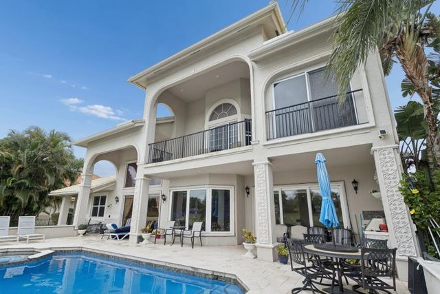 1813 NW 126th Way, Coral Springs, FL 33071