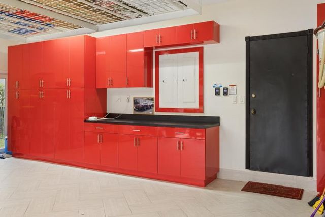 1813 NW 126th Way, Coral Springs, FL 33071