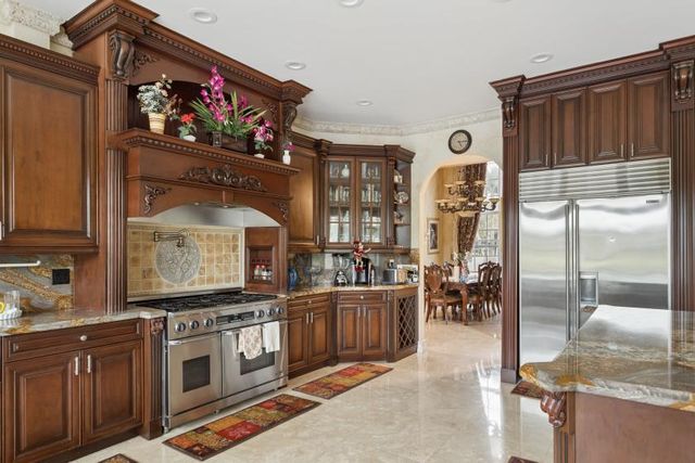 1813 NW 126th Way, Coral Springs, FL 33071