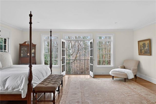 1735 Winterthur Close NW, Sandy Springs, GA 30328