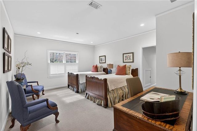 1735 Winterthur Close NW, Sandy Springs, GA 30328