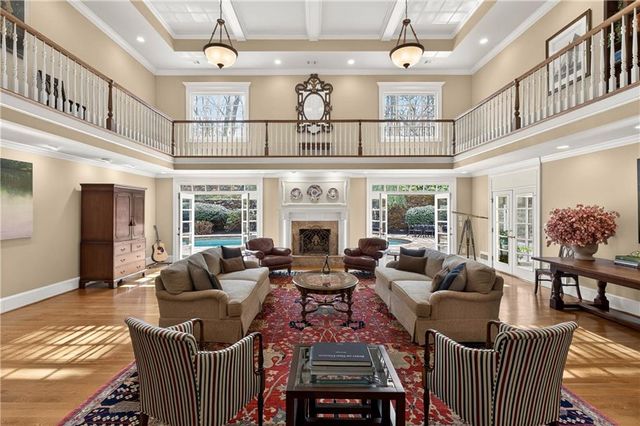 1735 Winterthur Close NW, Sandy Springs, GA 30328