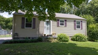 1904 Dahlia Dr, Nashville, TN 37210