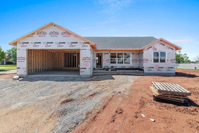 530 CATTAIL COURT, New London, WI 54961