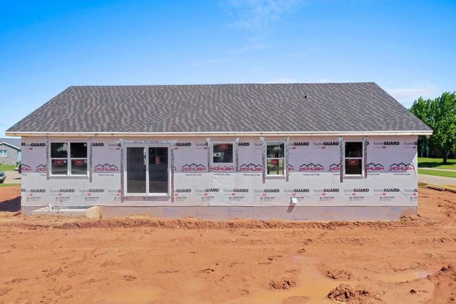 530 CATTAIL COURT, New London, WI 54961