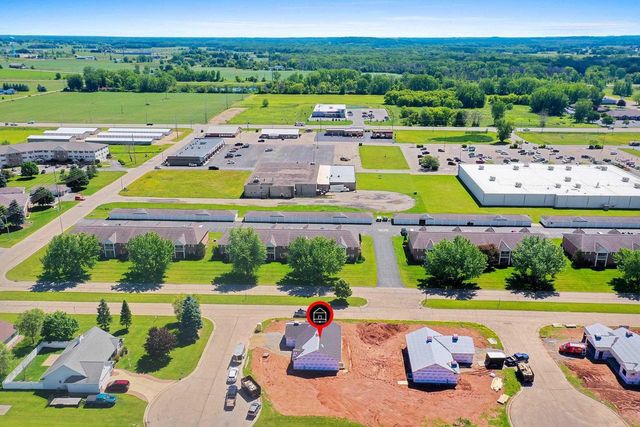530 CATTAIL COURT, New London, WI 54961