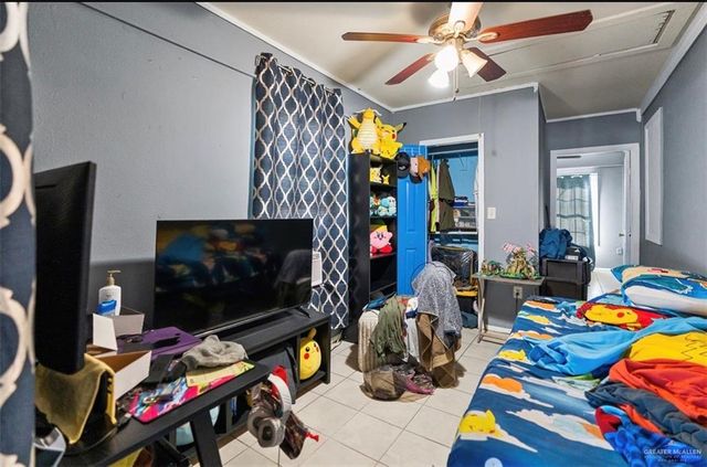 609 W Albatross Avenue, Pharr, TX 78577