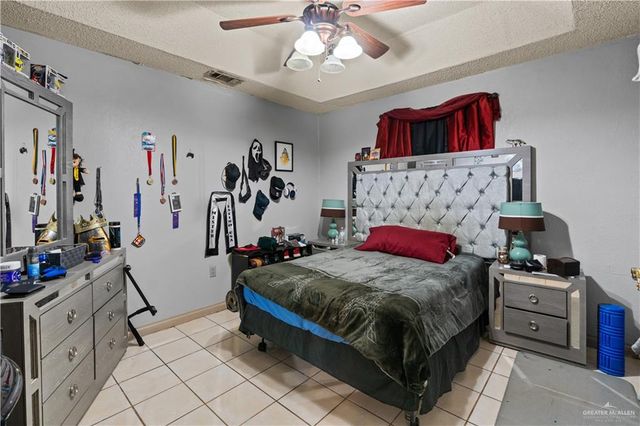 609 W Albatross Avenue, Pharr, TX 78577