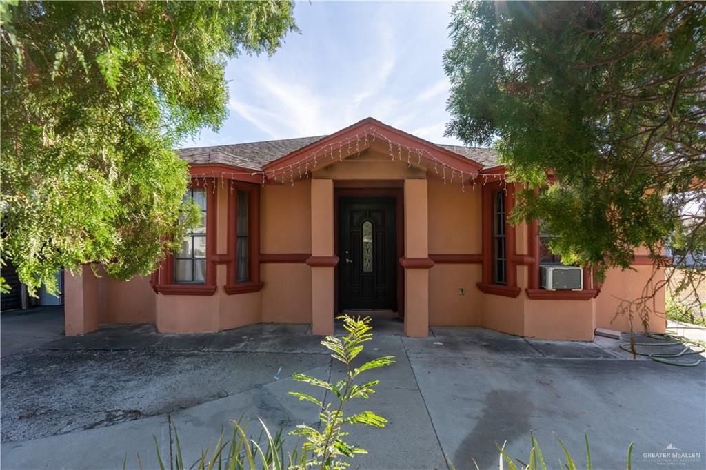 609 W Albatross Avenue, Pharr, TX 78577