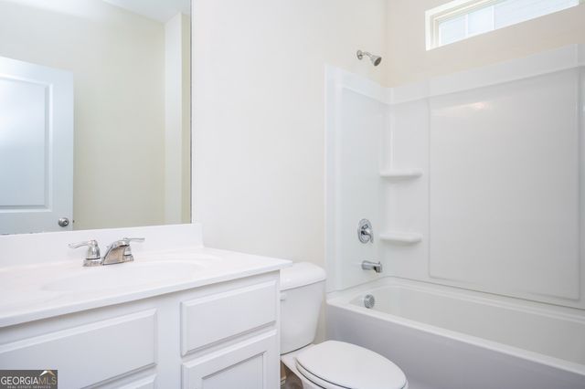 228 Gallant Fox Way, Acworth, GA 30102